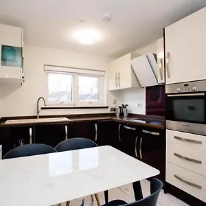 2 Doublebed Flat City, Near , Aberdeen United Kingdom